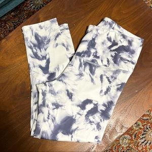Gaiam Marbled Capri Leggings